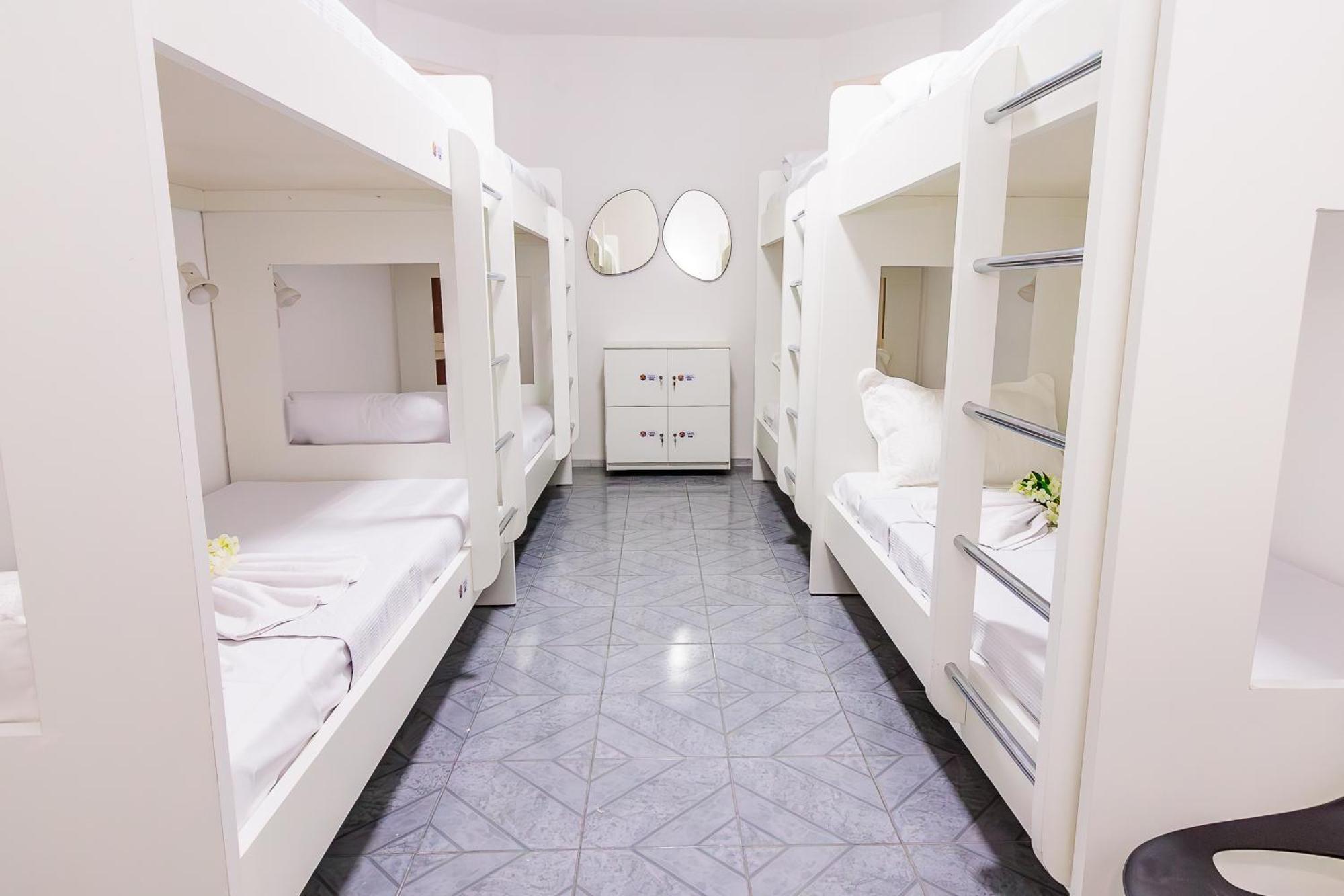 Afs Loft Hostel *
